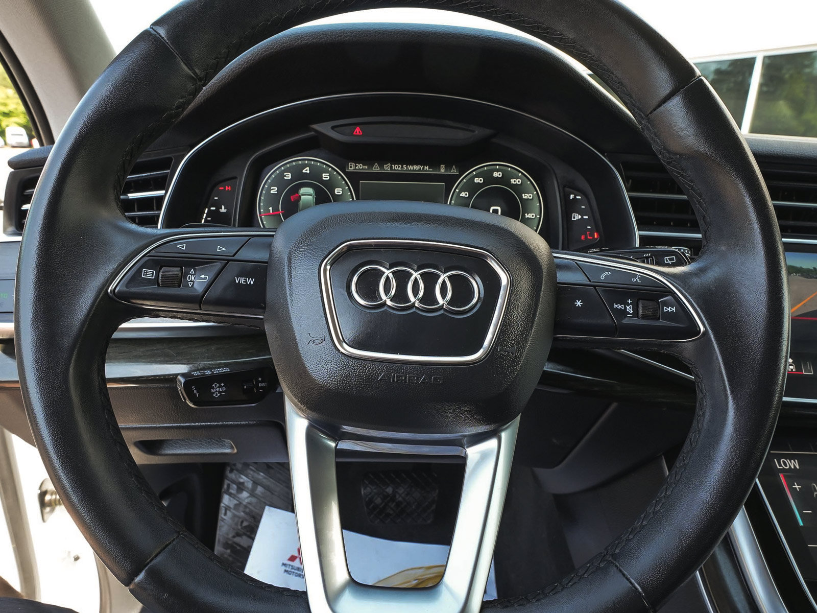 Used 2023 Audi Q7 2.0T Premium w/ Convenience Package AWD/4WD image 15