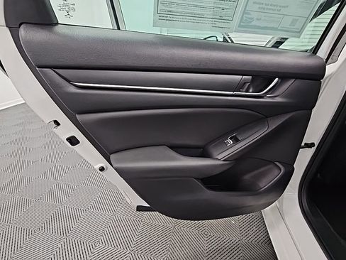 Used 2020 Honda Accord Sport image 31