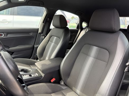 Used 2024 Honda Civic Sport image 9