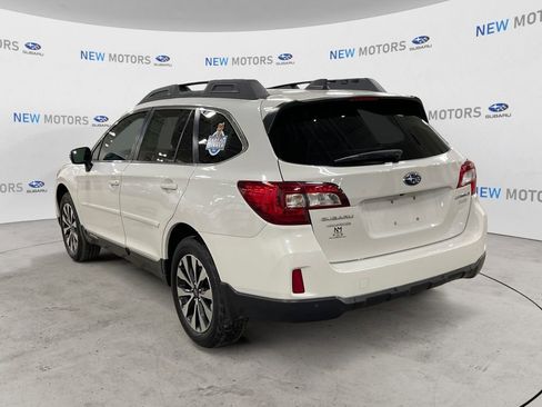 Used 2017 Subaru Outback 2.5i Limited image 3