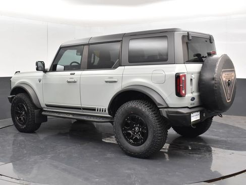 Used 2021 Ford Bronco First Edition AWD/4WD image 17