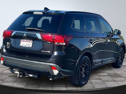 Used 2018 Mitsubishi Outlander FWD image 6