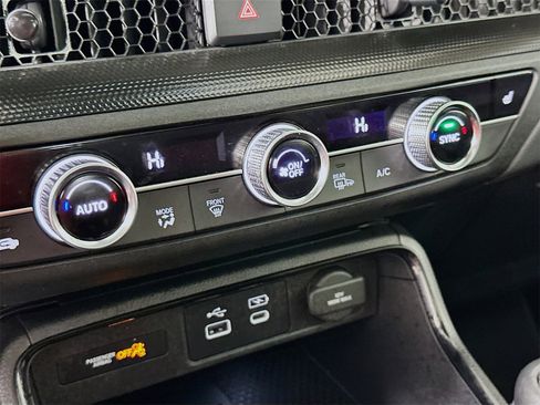 Used 2025 Honda CR-V Sport-L image 15