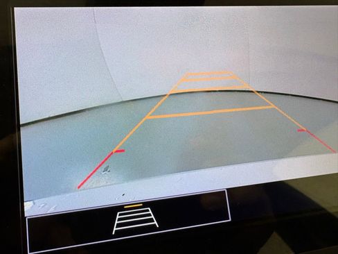 Used 2023 Chevrolet Malibu LT image 35