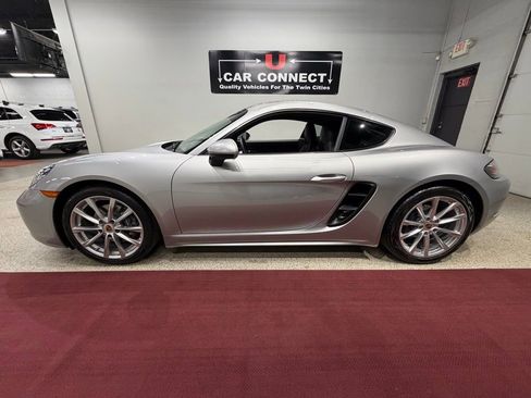 Used 2019 Porsche 718 Cayman image 20