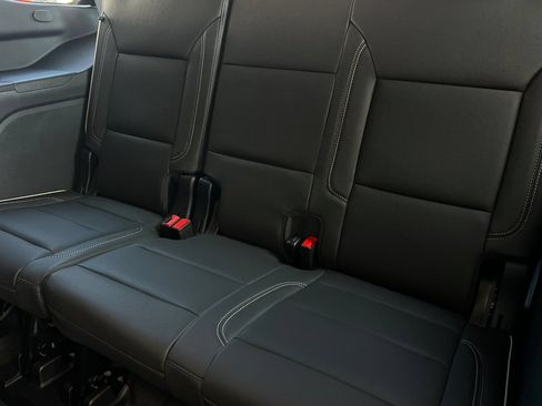 New 2026 GMC Yukon Elevation AWD/4WD image 13