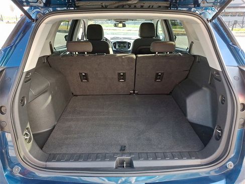 Used 2019 GMC Terrain SLE w/ Driver Convenience Package image 29