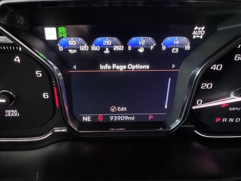 Used 2021 GMC Sierra 2500 Denali w/ Denali Ultimate Package image 19