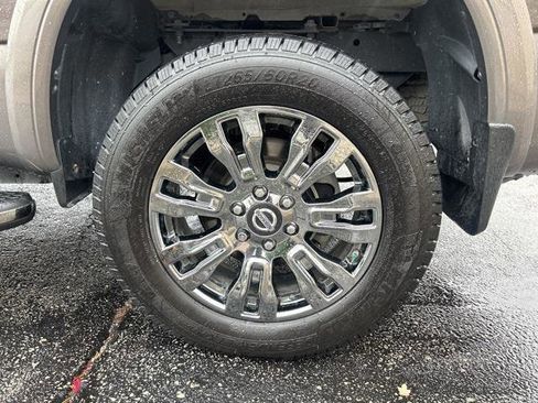 Used 2018 Nissan Titan Platinum Reserve w/ Platinum Utility Package image 34