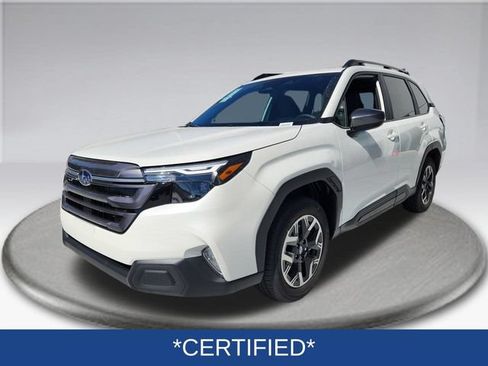 Used 2026 Subaru Forester Premium AWD/4WD image 8