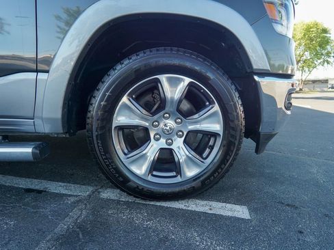 Used 2019 RAM 1500 Laramie RWD image 12