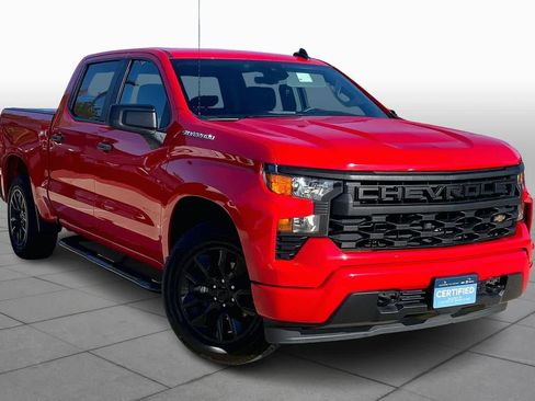 Certified 2022 Chevrolet Silverado 1500 Custom image 2