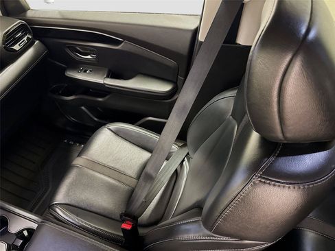 Used 2024 Honda Pilot EX-L image 22