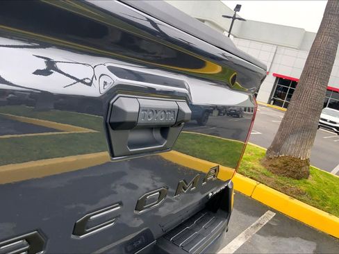 New 2026 Toyota Tacoma TRD Off-Road AWD/4WD image 15