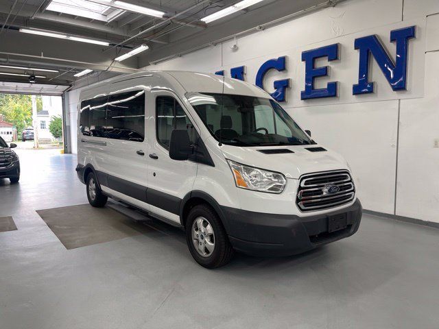 Used 2018 Ford Transit 350 XLT RWD image 5