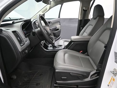 Used 2022 Chevrolet Colorado W/T image 13