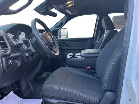 New 2026 RAM 4500 Tradesman w/ Chrome Appearance Group image 9