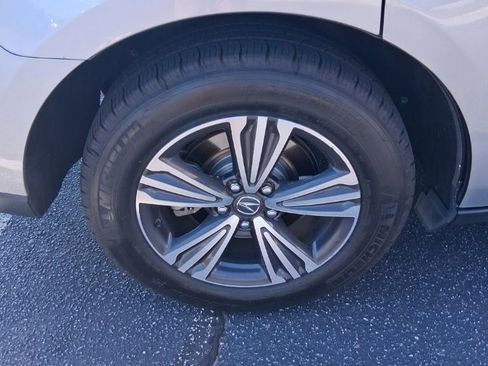 Used 2018 Acura MDX FWD image 15