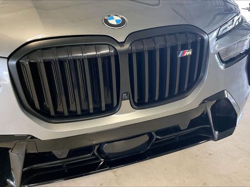 Used 2023 BMW X7 M60i w/ Executive Package image 30