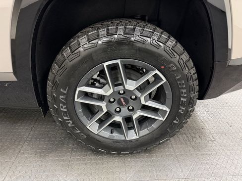 New 2026 GMC Terrain AT4 w/ Convenience Package III image 9