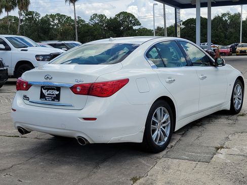 Used 2015 INFINITI Q50 Premium w/ Navigation Package AWD/4WD image 4