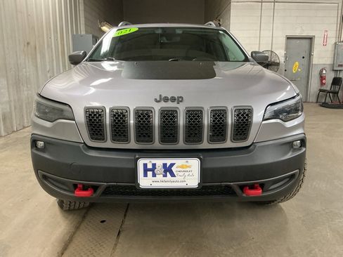 Used 2021 Jeep Cherokee Trailhawk w/ Sun & Sound Group image 2
