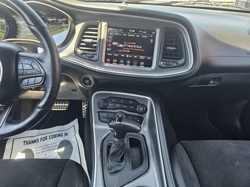 Used 2022 Dodge Challenger GT w/ Plus Package AWD/4WD image 31