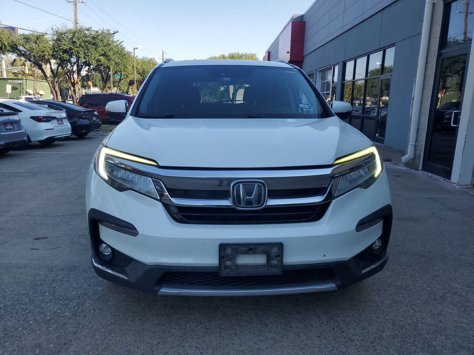 Used 2019 Honda Pilot Touring image 8