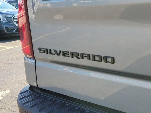 Used 2023 Chevrolet Silverado 1500 LT Trail Boss w/ Protection Package AWD/4WD image 9