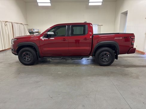 Used 2025 Nissan Frontier PRO-4X w/ Pro Convenience Package image 5