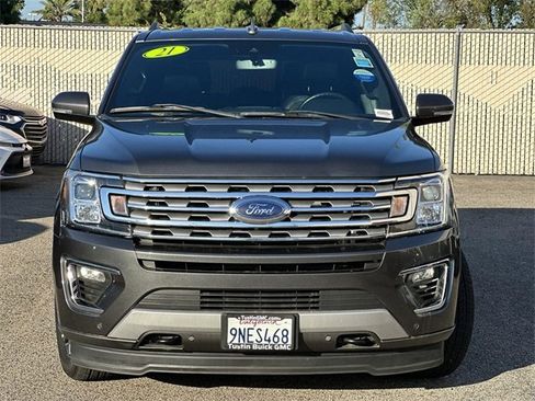 Used 2021 Ford Expedition Limited image 2