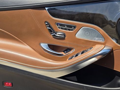 Used 2015 Mercedes-Benz S 550 4MATIC Coupe image 30