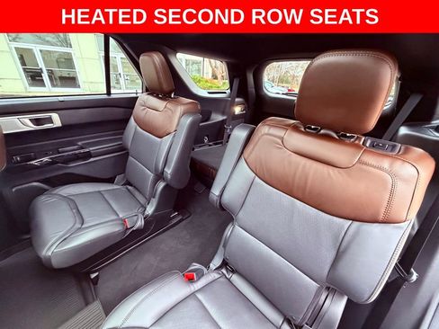 Used 2022 Ford Explorer Platinum w/ Equipment Group 601A image 14