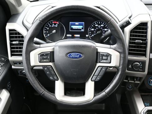 Used 2020 Ford F350 Lariat w/ Lariat Ultimate Package image 14