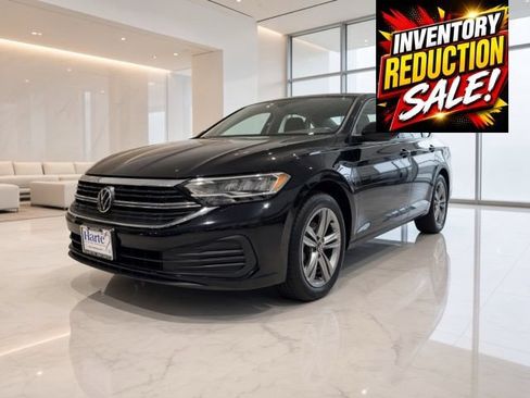 Used 2024 Volkswagen Jetta SE FWD image 5