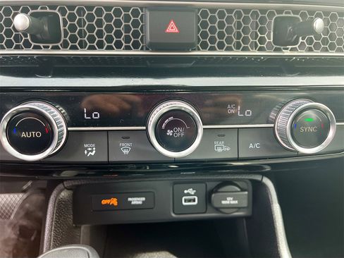 Used 2024 Honda Civic EX image 15