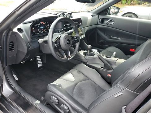 Certified 2024 Nissan Z Performance w/ Floor Mat Package image 9