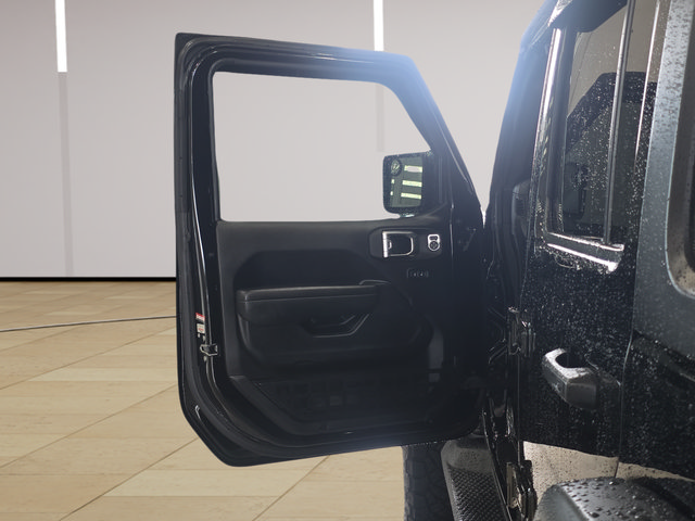 Used 2025 Jeep Wrangler Unlimited Sport AWD/4WD image 10