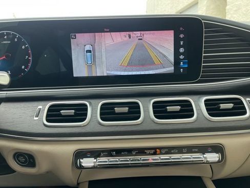 Used 2020 Mercedes-Benz GLE 350 4MATIC image 16