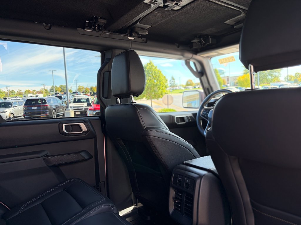 New 2026 Ford Bronco Outer Banks AWD/4WD image 21