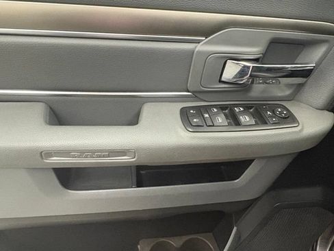 Used 2016 RAM 1500 Big Horn AWD/4WD image 11