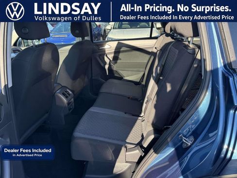 Used 2018 Volkswagen Tiguan S FWD image 11