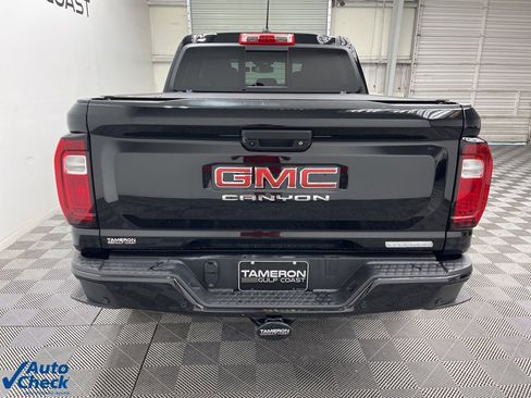 Used 2025 GMC Canyon Elevation w/ Convenience Package image 10