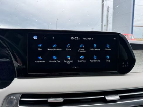 Used 2024 Hyundai Palisade Calligraphy image 15