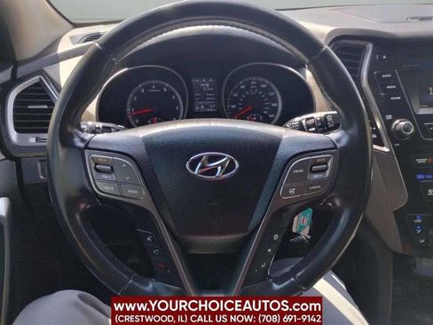 Used 2014 Hyundai Santa Fe GLS image 24