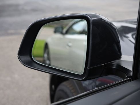 Used 2026 Tesla Model Y Long Range RWD image 12