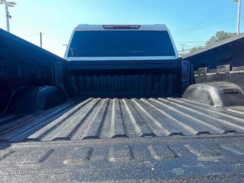 Used 2024 Chevrolet Silverado 2500 LTZ image 33