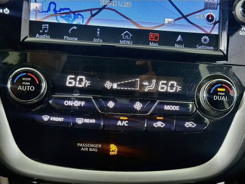 Used 2017 Nissan Murano SV FWD image 23