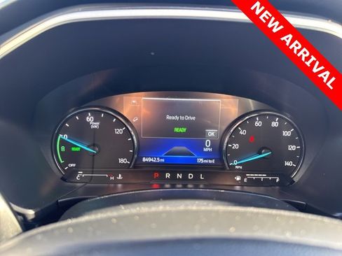 Used 2021 Ford Escape SE image 14