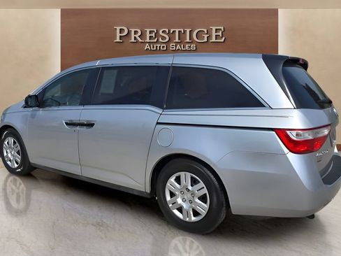 Used 2013 Honda Odyssey LX image 10